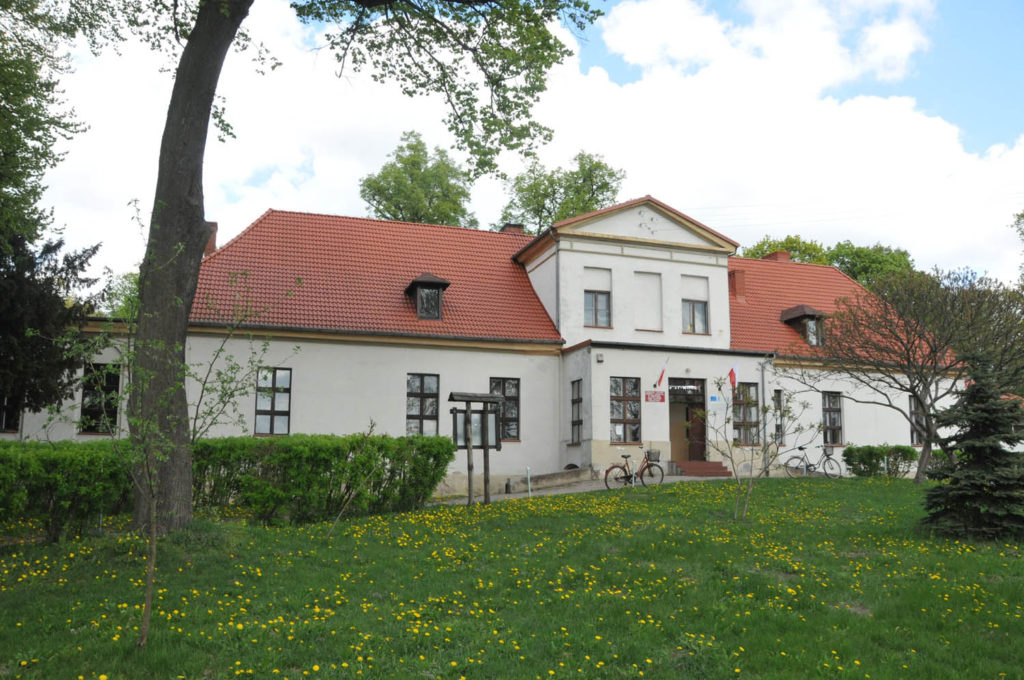 Neoklasyczny pałac z połowy XIX w., Stare Gronowo